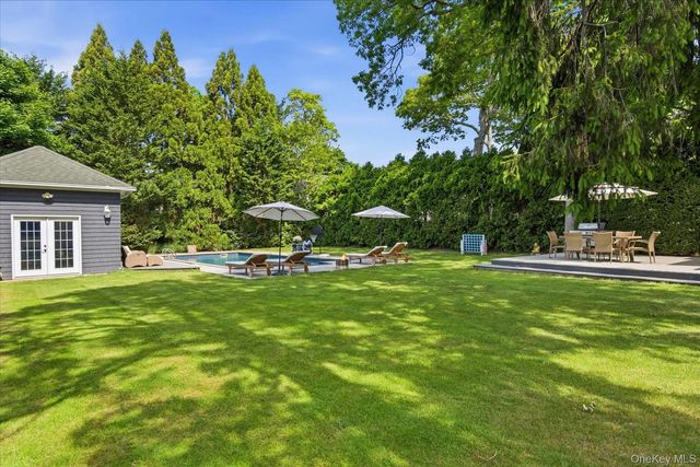 255 Sunset Avenue, Westhampton Beach, NY 11978