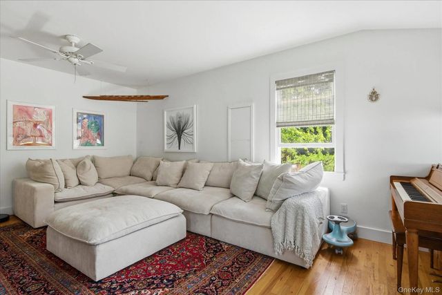 255 Sunset Avenue, Westhampton Beach, NY 11978