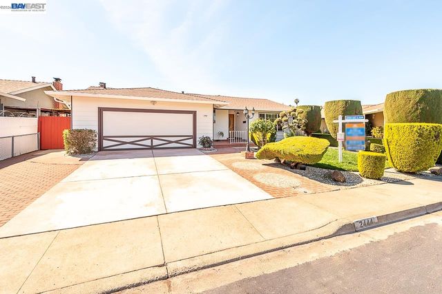 2444 Douglas St, Union City, CA 94587