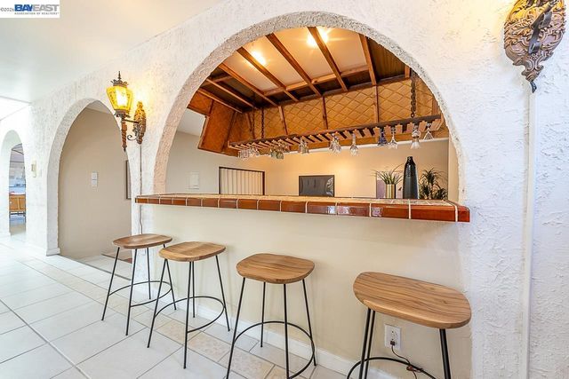 2444 Douglas St, Union City, CA 94587