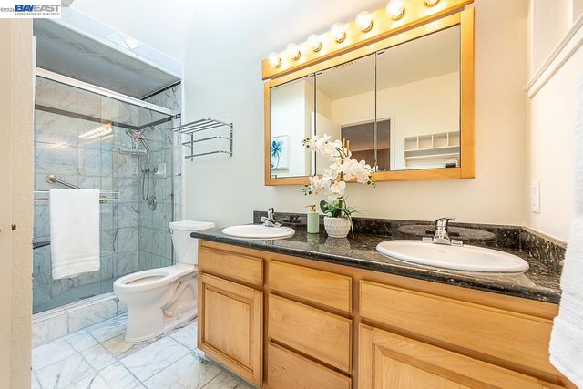 2444 Douglas St, Union City, CA 94587