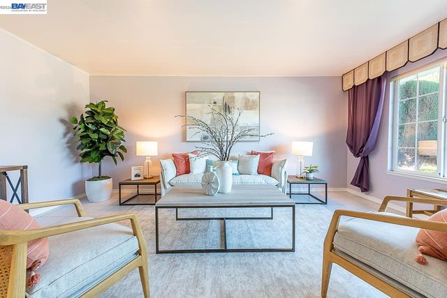 2444 Douglas St, Union City, CA 94587