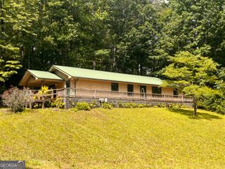 172 Fred Henry Lane, Clayton, GA 30525