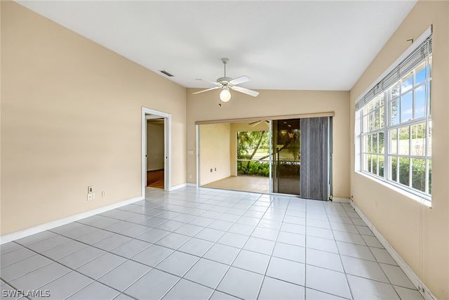 3111 Andorra CT, Naples, FL 34109