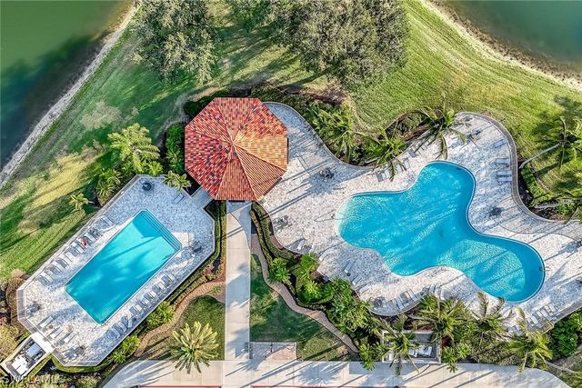 3111 Andorra CT, Naples, FL 34109