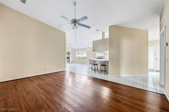 3111 Andorra CT, Naples, FL 34109