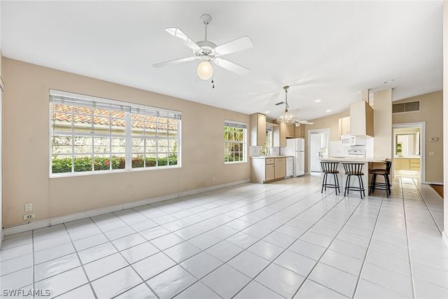 3111 Andorra CT, Naples, FL 34109