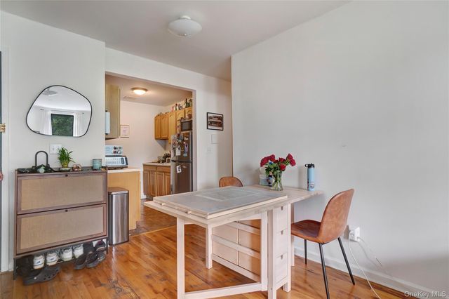 213 Johnson Avenue, Brooklyn, NY 11206