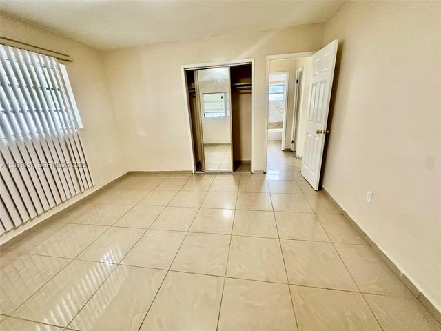 6154 Flagler St ., Hollywood, FL 33023