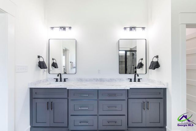 221 Bristleleaf Path, Kathleen, GA 31047