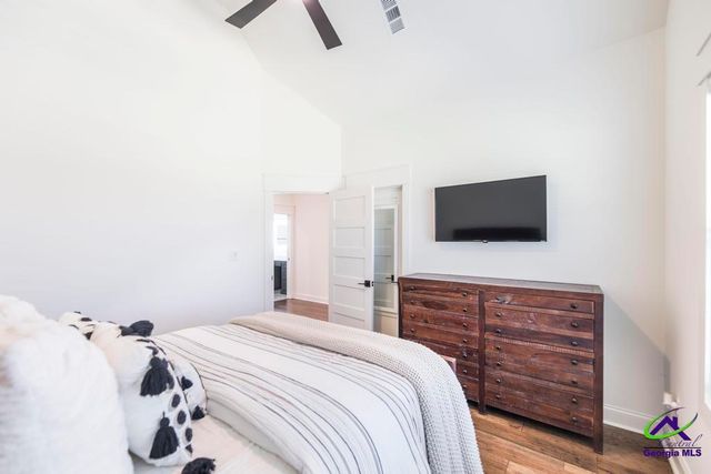 221 Bristleleaf Path, Kathleen, GA 31047