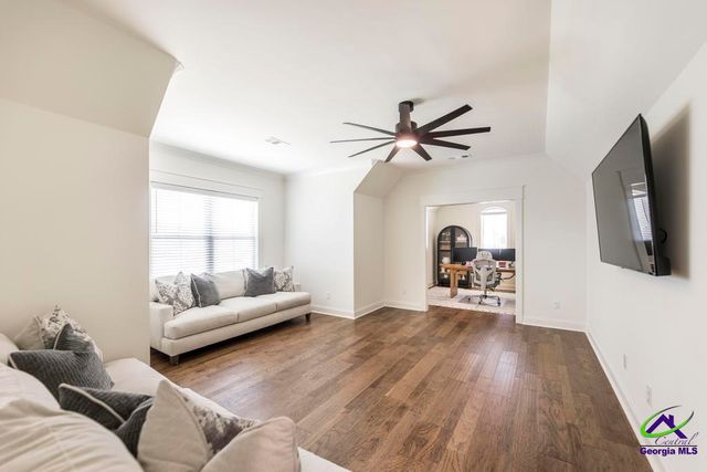 221 Bristleleaf Path, Kathleen, GA 31047