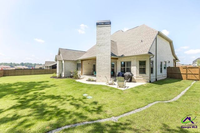 221 Bristleleaf Path, Kathleen, GA 31047