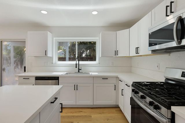 3522 Tom Ln, Stockton, CA 95206