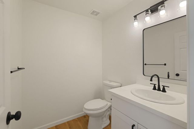 3522 Tom Ln, Stockton, CA 95206