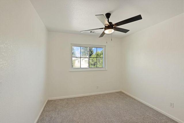 3522 Tom Ln, Stockton, CA 95206