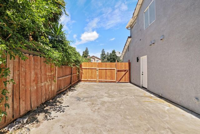 3522 Tom Ln, Stockton, CA 95206