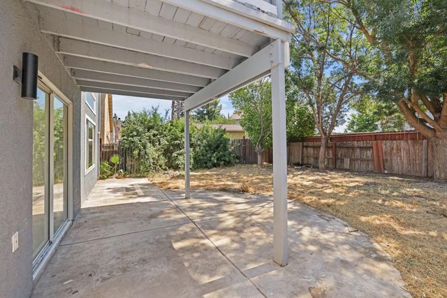 3522 Tom Ln, Stockton, CA 95206