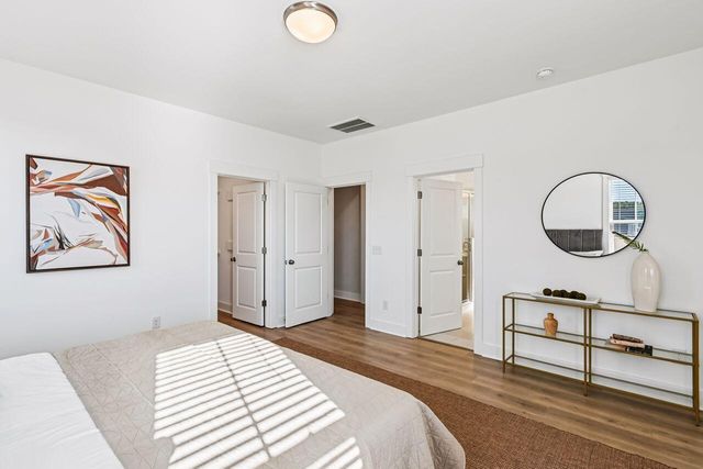 603 Blueway Avenue, Summerville, SC 29486