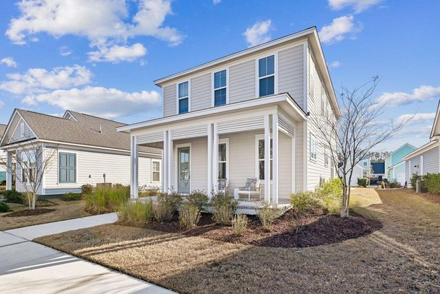 603 Blueway Avenue, Summerville, SC 29486