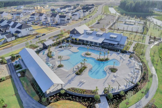 603 Blueway Avenue, Summerville, SC 29486