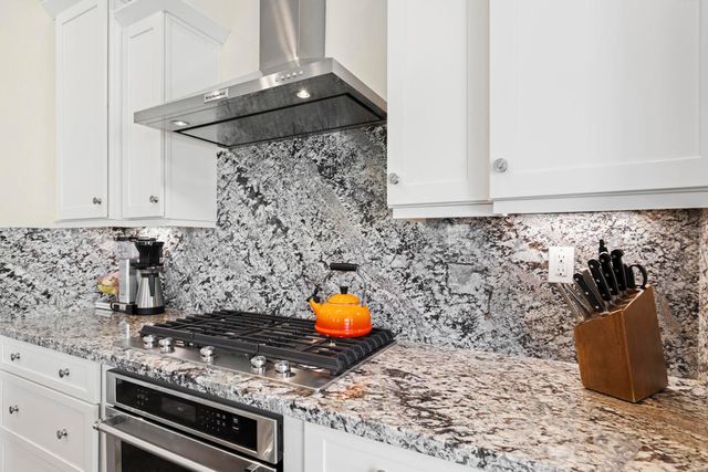 11 Riesling, Rancho Mirage, CA 92270