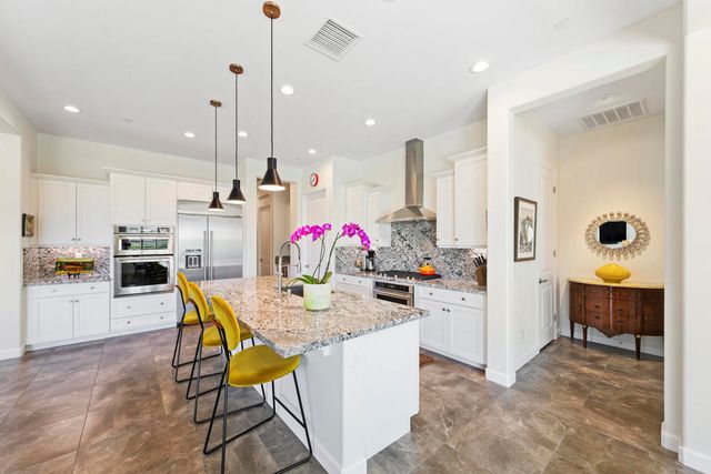 11 Riesling, Rancho Mirage, CA 92270