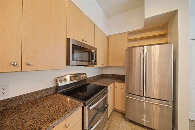 3225 Turtle Creek Boulevard 320, Dallas, TX 75219
