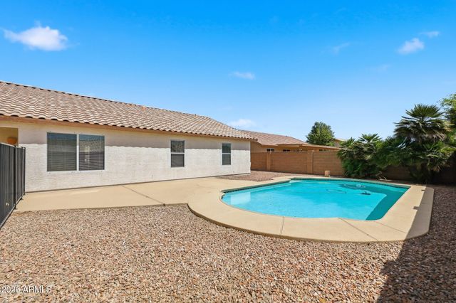 8817 W EL CAMINITO Drive, Peoria, AZ 85345