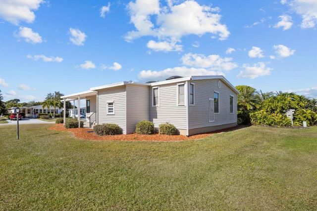 8530 Leadtree Court, Port St. Lucie, Port St Lucie, FL 34952