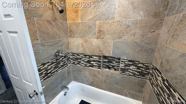 14828 Heyden Street, Detroit, MI 48223