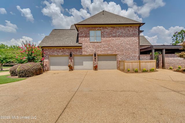 107 Carlton Boulevard, Ridgeland, MS 39157