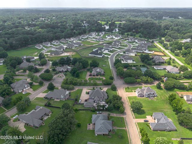 107 Carlton Boulevard, Ridgeland, MS 39157