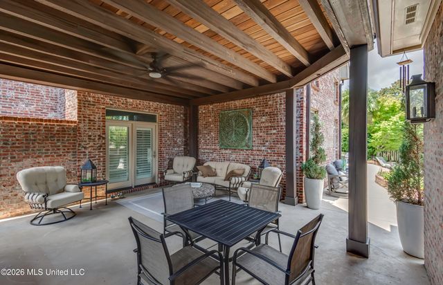 107 Carlton Boulevard, Ridgeland, MS 39157