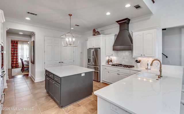 107 Carlton Boulevard, Ridgeland, MS 39157