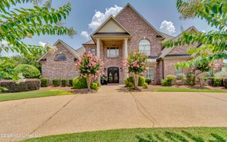 107 Carlton Boulevard, Ridgeland, MS 39157