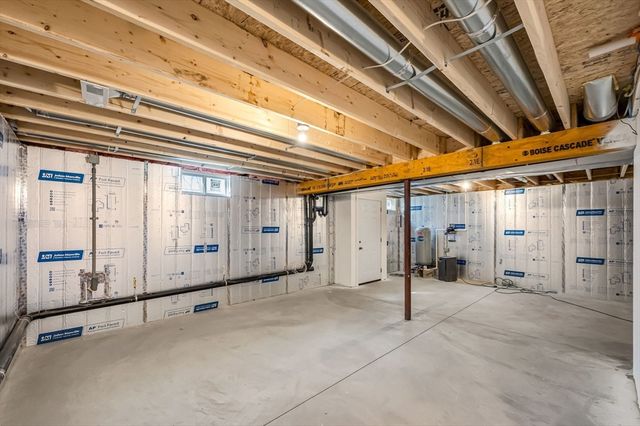 7 High Bluff Rd, Belchertown, MA 01007