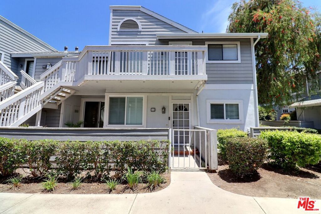 111 Remington 332, Irvine, CA 92620 — photo 2