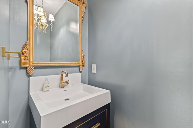 52 Balfour Run, Chapel Hill, NC 27517