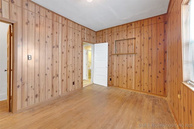 428 E 4th Street, Claremore, OK 74017