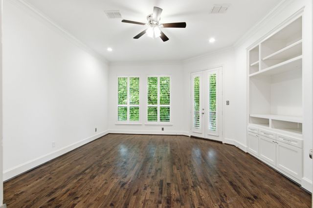 18323 Frankford Lakes Circle, Dallas, TX 75252