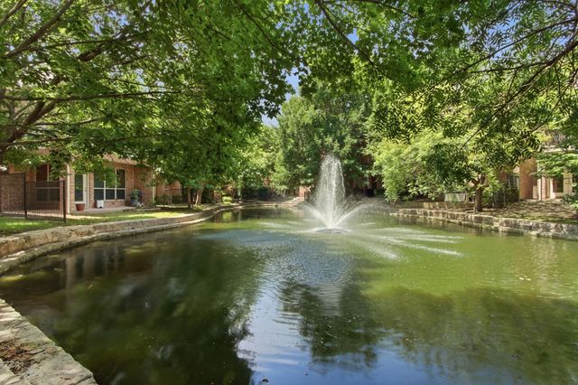 18323 Frankford Lakes Circle, Dallas, TX 75252