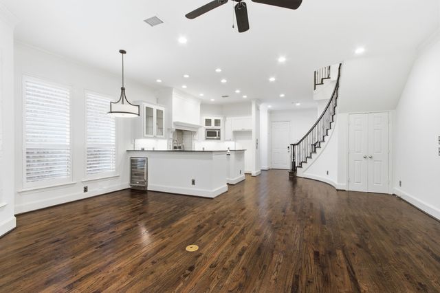 18323 Frankford Lakes Circle, Dallas, TX 75252