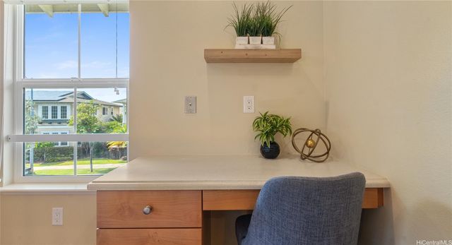 91-1001 Waiemi Street, Ewa Beach, HI 96706