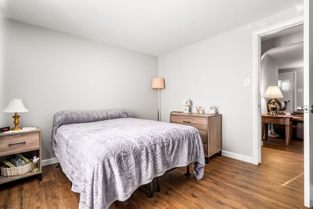 33 Jefferson St, Lawrence, MA 01843