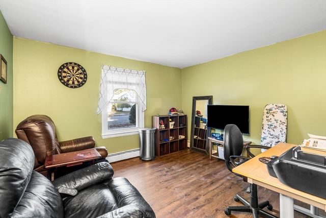 33 Jefferson St, Lawrence, MA 01843