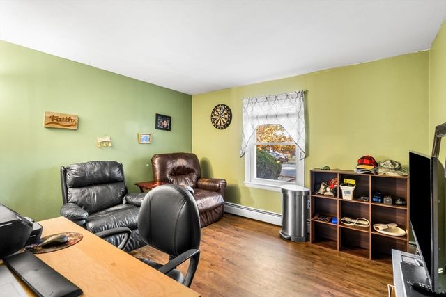 33 Jefferson St, Lawrence, MA 01843