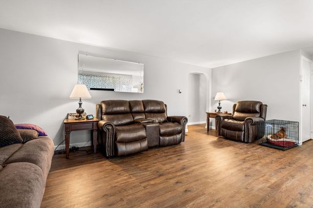 33 Jefferson St, Lawrence, MA 01843