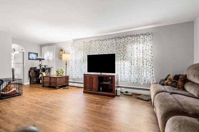 33 Jefferson St, Lawrence, MA 01843