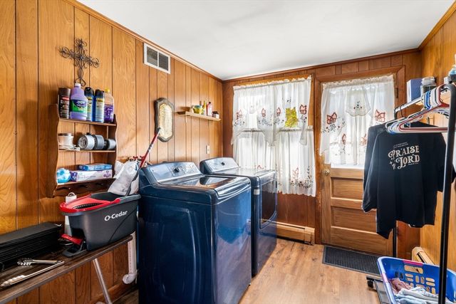 33 Jefferson St, Lawrence, MA 01843